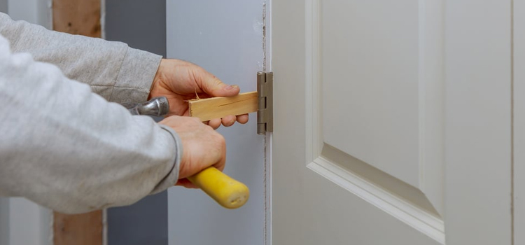 fiberglass entry door repair in South San Gabriel